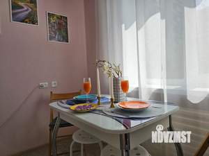 1-к квартира, посуточно, 34м2, 1/9 этаж