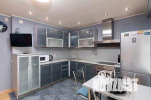 1-к квартира, посуточно, 49м2, 8/16 этаж