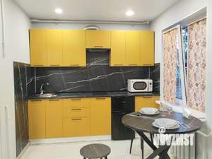 Студия квартира, посуточно, 28м2, 1/5 этаж