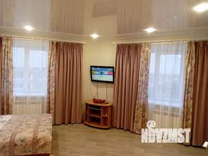 1-к квартира, посуточно, 38м2, 5/5 этаж