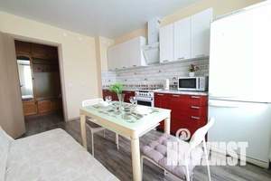 2-к квартира, посуточно, 50м2, 7/10 этаж