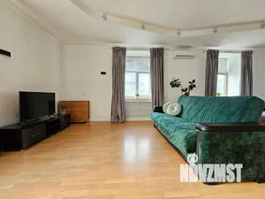 Студия квартира, посуточно, 57м2, 3/5 этаж