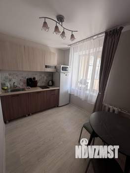 1-к квартира, посуточно, 40м2, 2/16 этаж