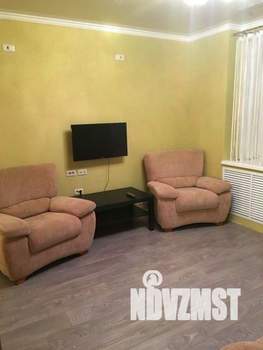 1-к квартира, посуточно, 40м2, 1/1 этаж