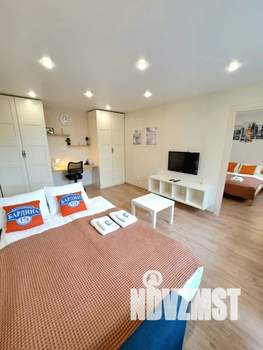 2-к квартира, посуточно, 37м2, 4/5 этаж