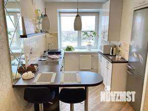 1-к квартира, посуточно, 41м2, 8/10 этаж