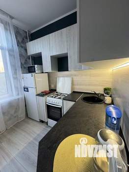 1-к квартира, посуточно, 36м2, 3/5 этаж