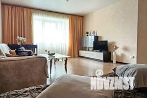 1-к квартира, посуточно, 52м2, 4/6 этаж