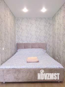 1-к квартира, посуточно, 37м2, 3/10 этаж