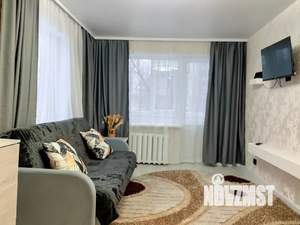 2-к квартира, посуточно, 44м2, 3/5 этаж