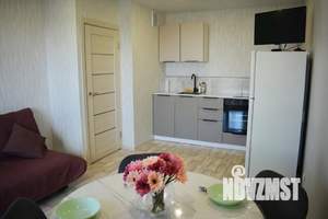 1-к квартира, посуточно, 35м2, 1/1 этаж