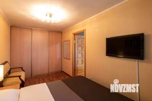 1-к квартира, посуточно, 49м2, 1/1 этаж