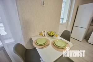 2-к квартира, посуточно, 47м2, 2/9 этаж