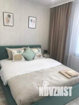 1-к квартира, посуточно, 42м2, 1/1 этаж