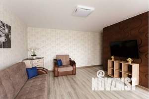 2-к квартира, посуточно, 45м2, 5/5 этаж
