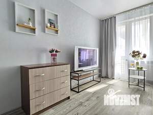 1-к квартира, посуточно, 47м2, 1/1 этаж