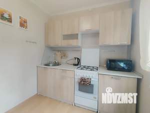 2-к квартира, посуточно, 40м2, 1/5 этаж