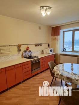 4-к квартира, посуточно, 121м2, 5/10 этаж