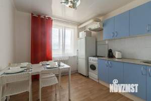 1-к квартира, посуточно, 38м2, 1/1 этаж