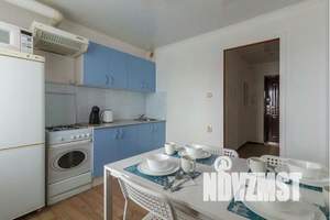 1-к квартира, посуточно, 38м2, 8/10 этаж