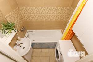 1-к квартира, посуточно, 35м2, 1/1 этаж