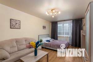 1-к квартира, посуточно, 38м2, 2/9 этаж