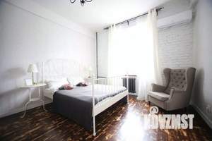 2-к квартира, посуточно, 55м2, 1/1 этаж