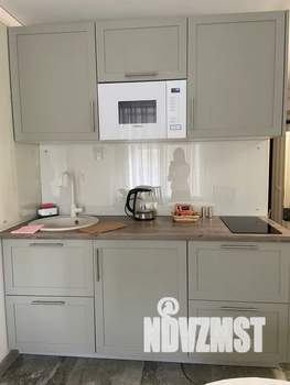 Студия квартира, посуточно, 28м2, 2/9 этаж