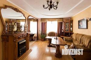 1-к квартира, посуточно, 61м2, 1/1 этаж