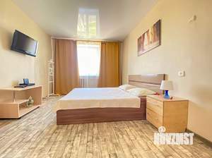 1-к квартира, посуточно, 38м2, 7/9 этаж