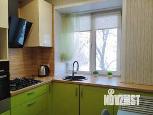 2-к квартира, посуточно, 50м2, 3/5 этаж