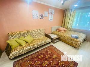 1-к квартира, посуточно, 28м2, 1/5 этаж