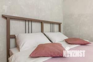 1-к квартира, посуточно, 44м2, 2/9 этаж