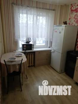 1-к квартира, посуточно, 32м2, 4/5 этаж