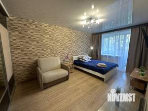 1-к квартира, посуточно, 35м2, 3/5 этаж