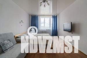 1-к квартира, посуточно, 38м2, 8/10 этаж