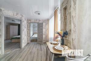 1-к квартира, посуточно, 42м2, 1/1 этаж