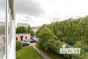 Студия квартира, посуточно, 28м2, 3/5 этаж