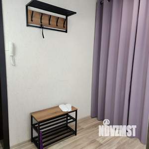 1-к квартира, посуточно, 40м2, 10/10 этаж