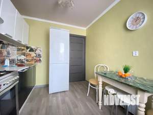 1-к квартира, посуточно, 39м2, 3/9 этаж