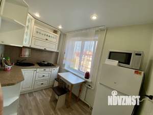 1-к квартира, посуточно, 35м2, 6/9 этаж