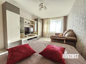 1-к квартира, посуточно, 40м2, 7/10 этаж