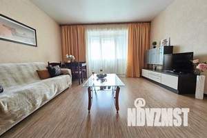 1-к квартира, посуточно, 52м2, 4/6 этаж