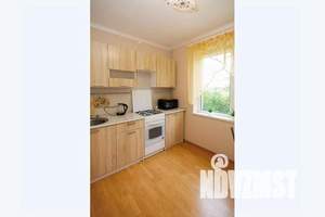 2-к квартира, посуточно, 45м2, 1/5 этаж