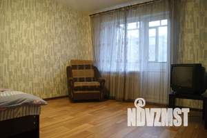 1-к квартира, посуточно, 28м2, 2/5 этаж