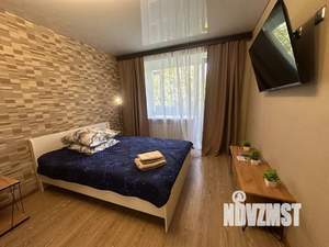 1-к квартира, посуточно, 35м2, 3/5 этаж
