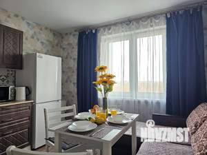 1-к квартира, посуточно, 39м2, 7/10 этаж