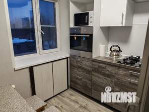 2-к квартира, посуточно, 45м2, 5/5 этаж