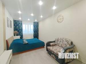 1-к квартира, посуточно, 35м2, 1/1 этаж