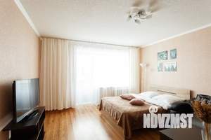 1-к квартира, посуточно, 70м2, 1/1 этаж